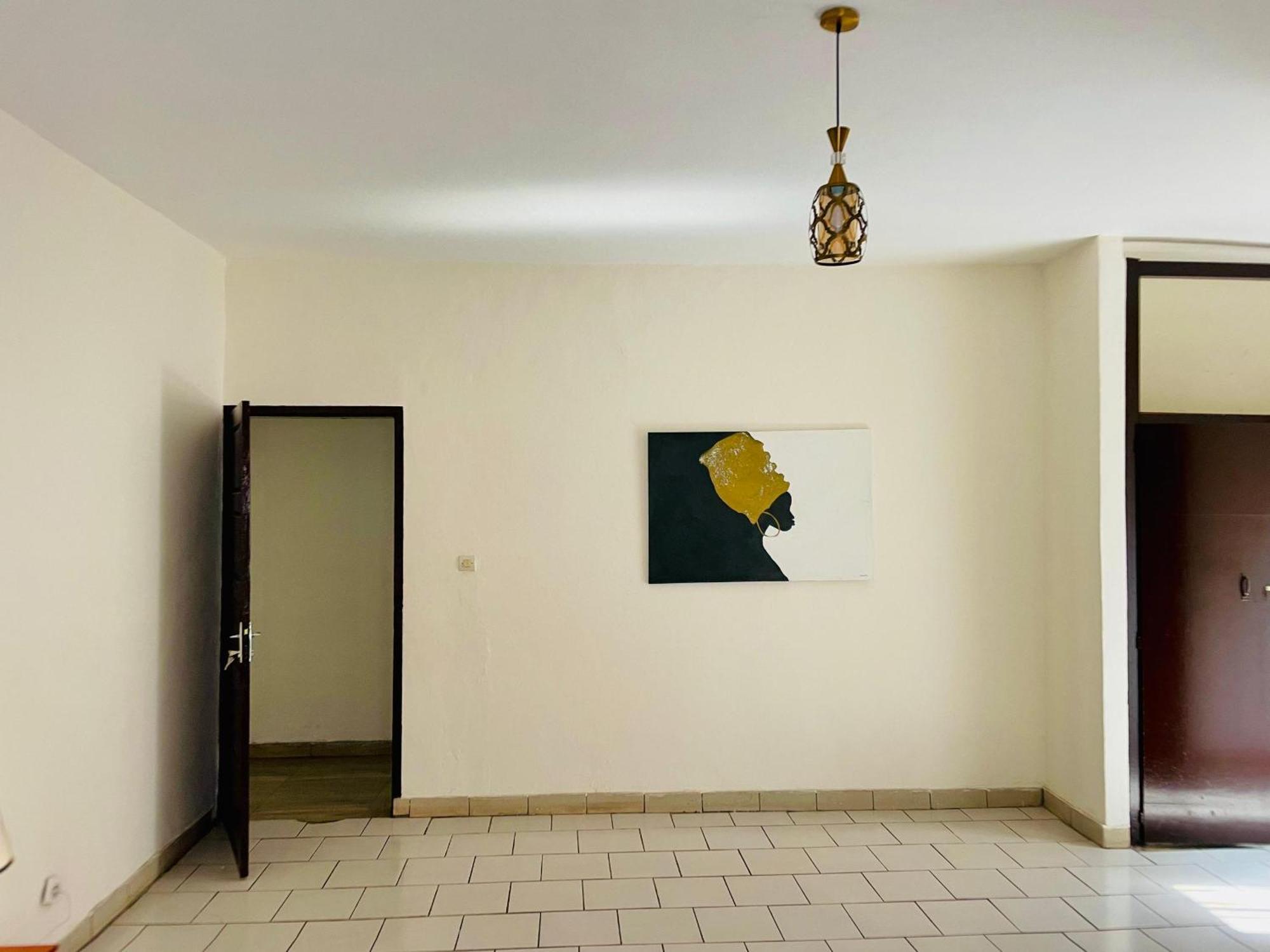Appartement Avec Vue Panoramique Two Or Three Rooms Yaoundé Exterior foto